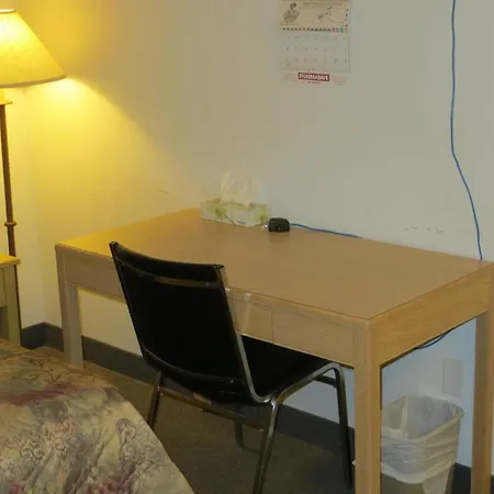 Lazy J Motel Claresholm Room photo