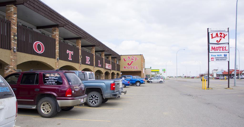 Motel Lazy J Claresholm